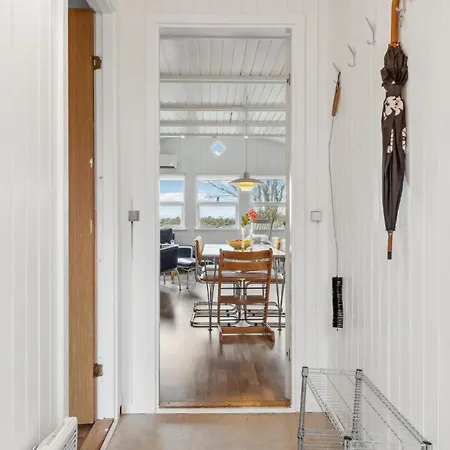 Stunning Home In Humble With Wifi Holiday home Humble